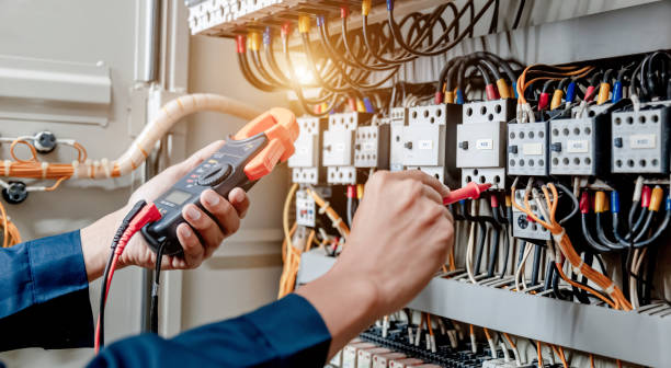 Best 24-Hour Electrician  in Pleasant Prairie, WI