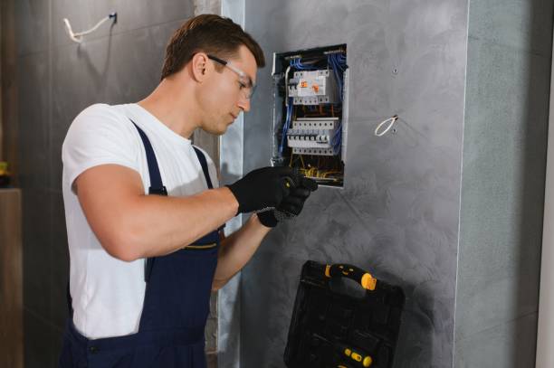Best Residential Electrician Services  in Pleasant Prairie, WI