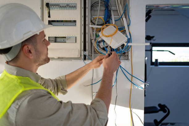 Professional Electrician in Pleasant Prairie, WI
